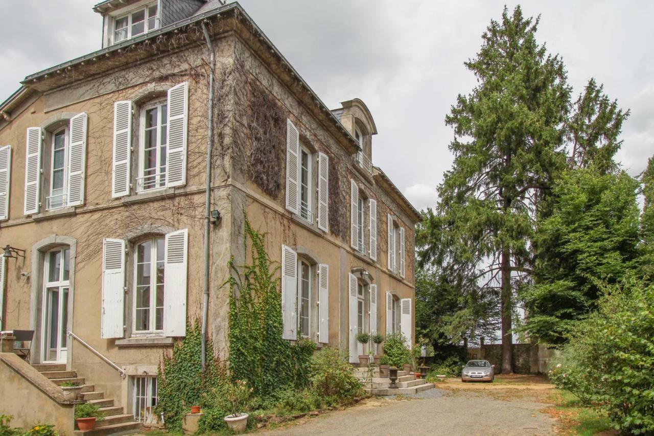 Manoir Des Turets Bed & Breakfast Yvré-lʼÉvêque Exterior foto